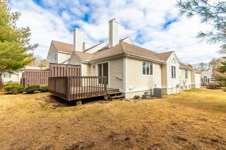 Property Photo:  18 Driver Ln 18  MA 02649 