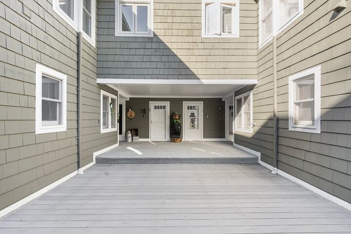 Property Photo:  24 Hoyle Circle 24  MA 01504 
