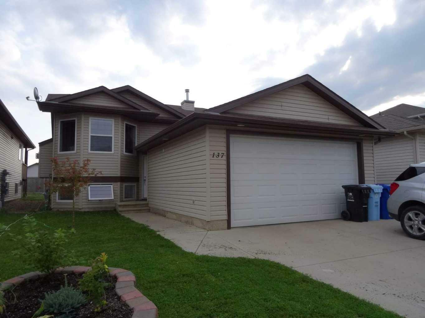 Photo de la propriété: 137 Fox Crescent AB T9K 0C2