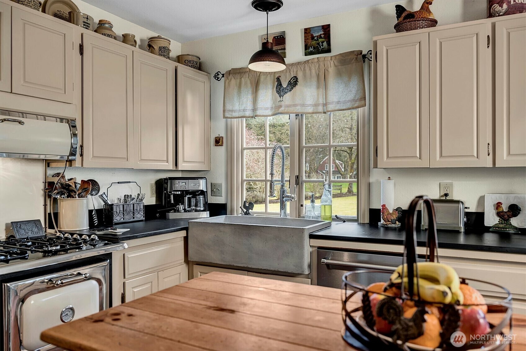 Property Photo: 14707 Bear Creek Lane NE WA 98077