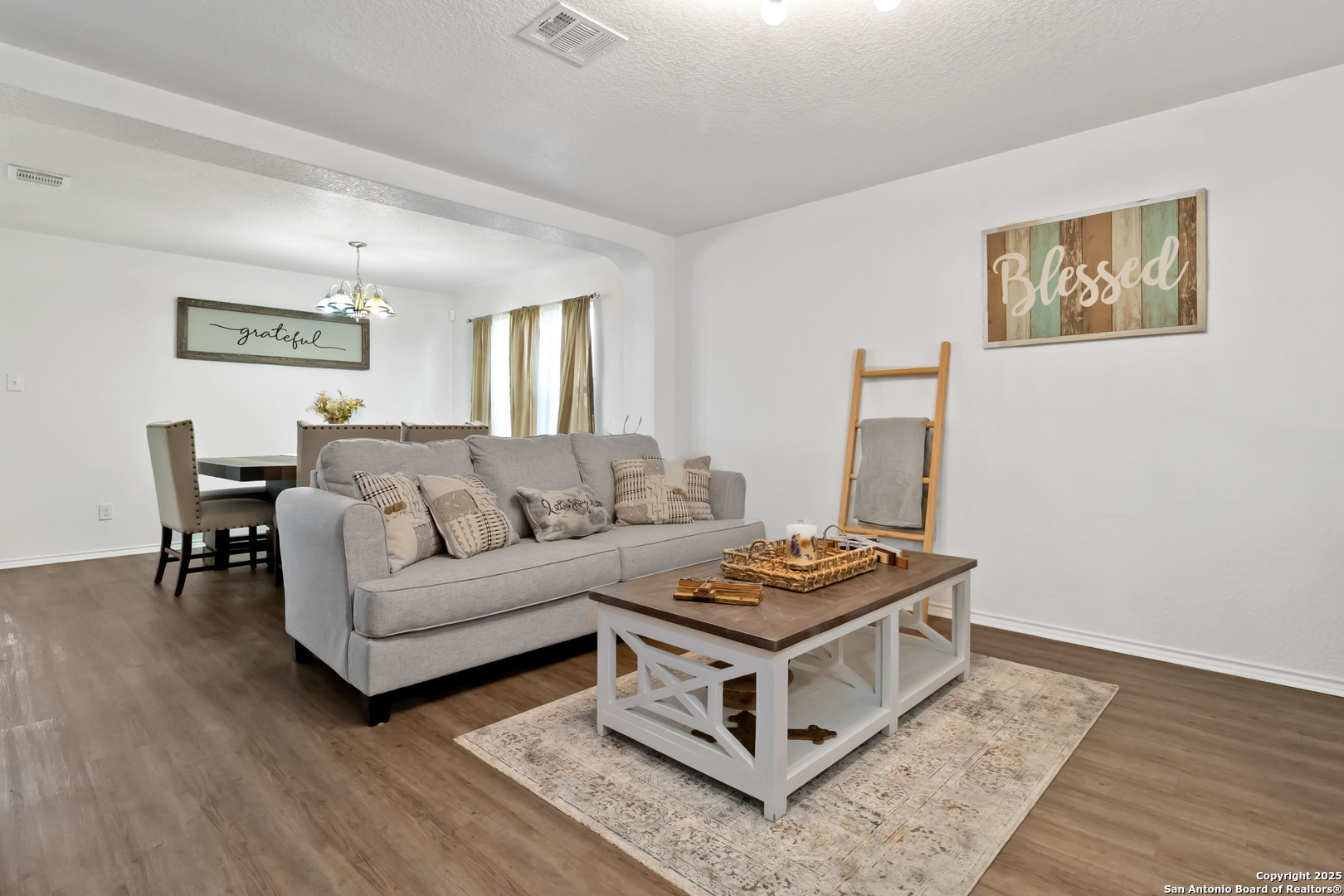 Property Photo: 7015 Fisherman Sky TX 78244