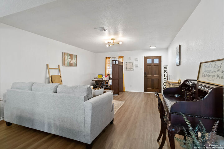 Property Photo: 7015 Fisherman Sky TX 78244