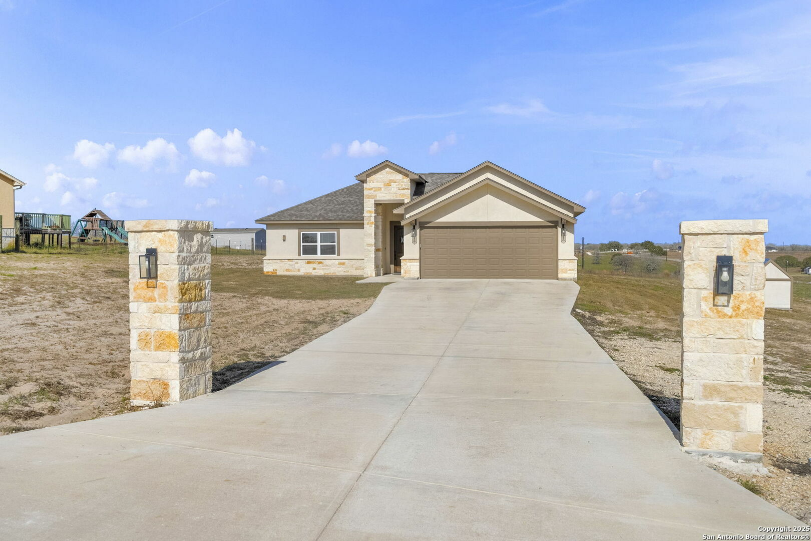 Property Photo: 510 Lazy Oak TX 78121