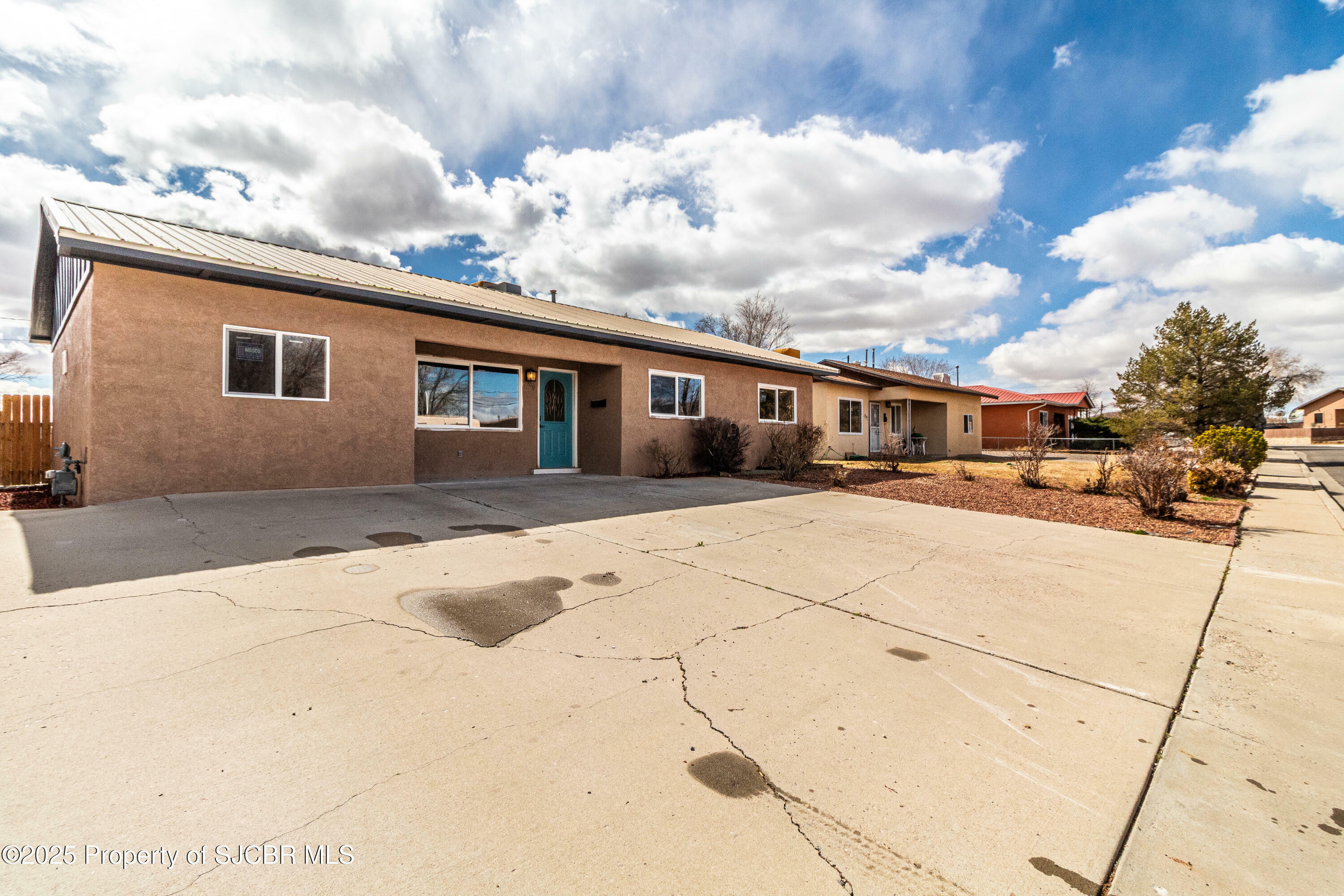 Property Photo: 3509 Colgate Avenue NM 87402
