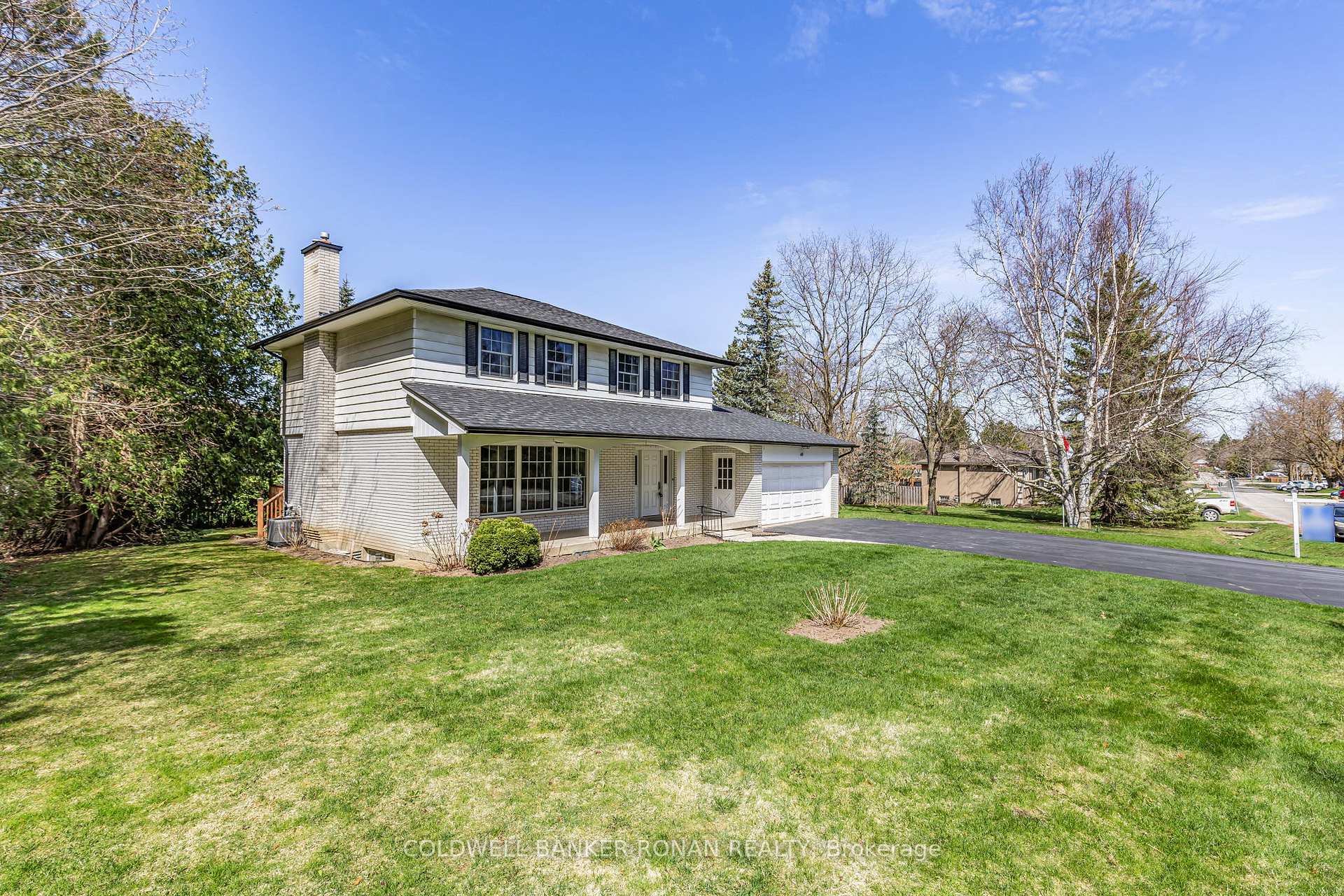 Property Photo: 40 William Street ON L9R 1M7