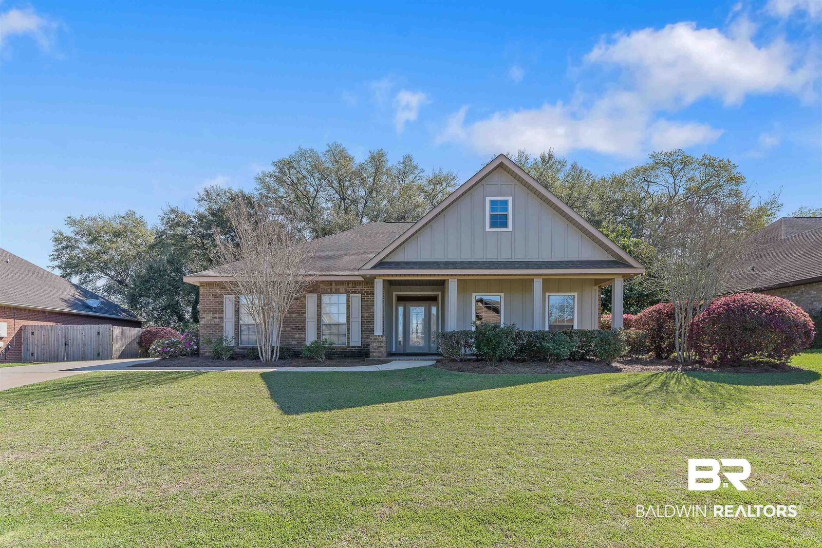 Property Photo: 24234 Tullamore Drive AL 36526