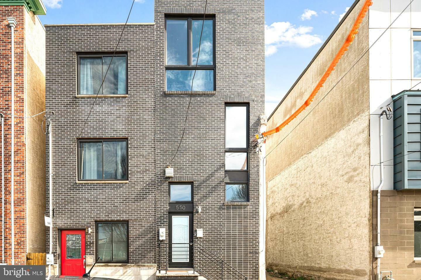 550 E Hewson Street  Philadelphia PA 19125 photo
