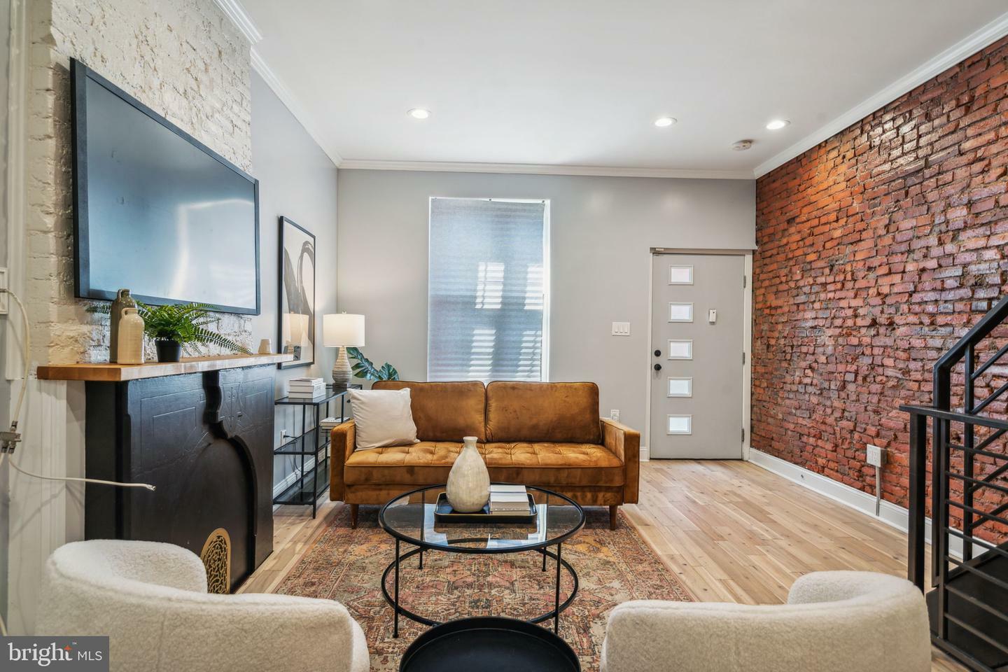 Property Photo: 2405 Turner Street PA 19121
