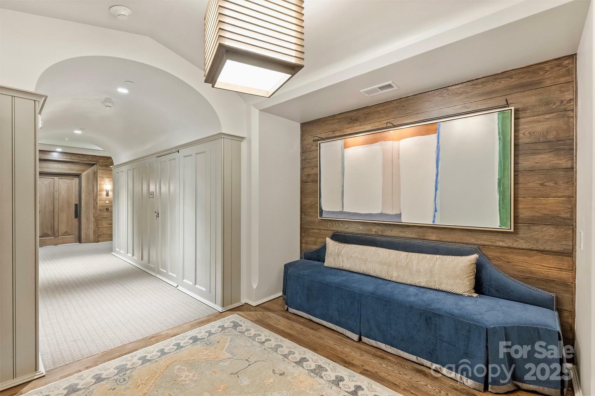 Property Photo: 1168 Queens Road NC 28207