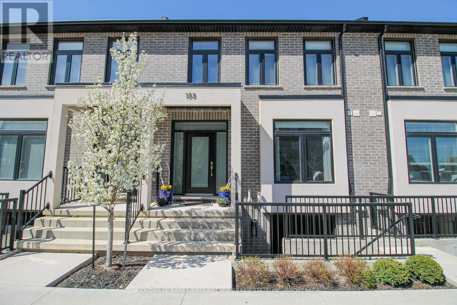 Photo de la propriété: 153 Summersides Boulevard ON L0S 1E6