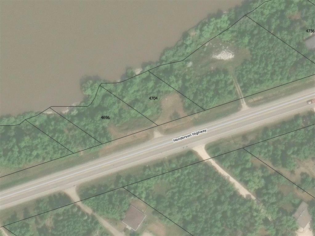 Property Photo:  4704 Henderson Highway  MB R0C 0B7 