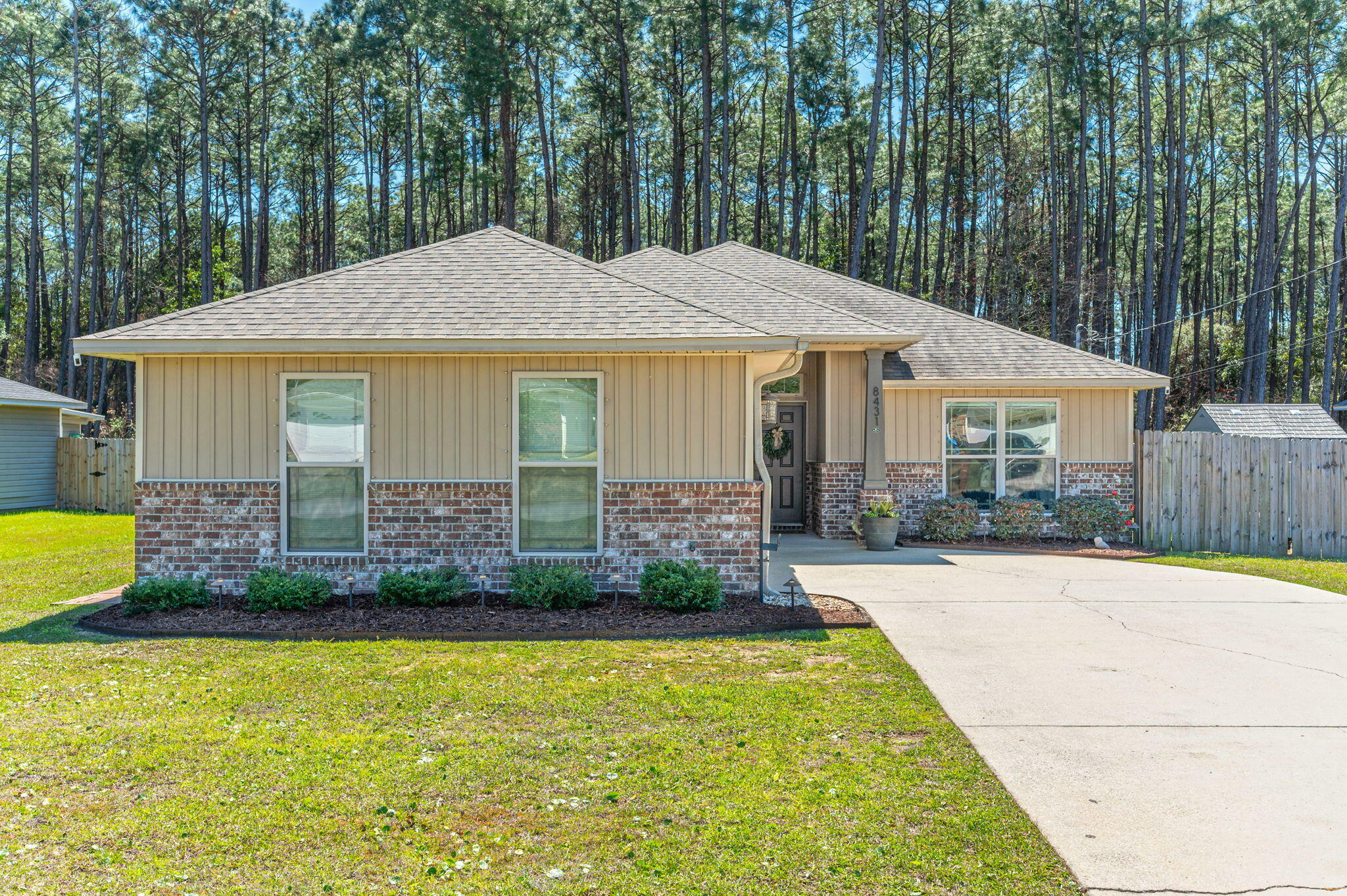 Property Photo: 8431 Sevilla Street FL 32566