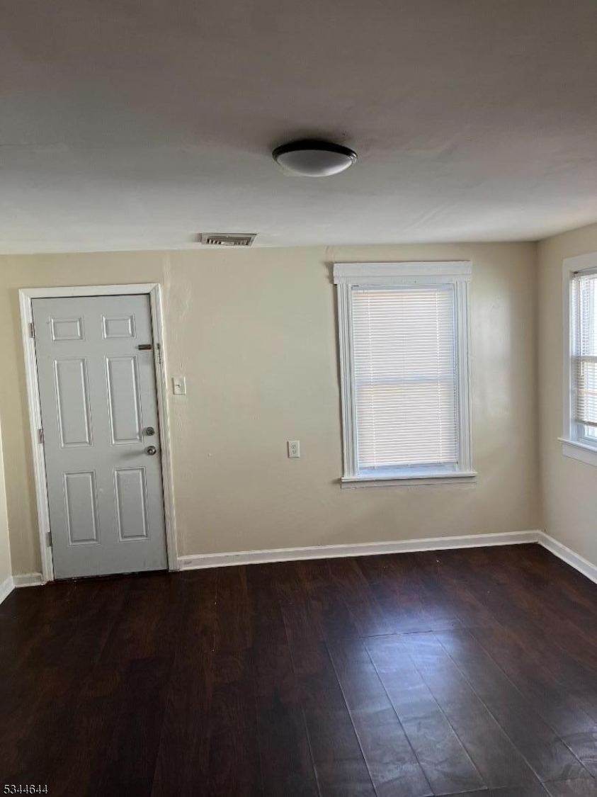 847 Rebecca Pl 2  Elizabeth City NJ 07201 photo