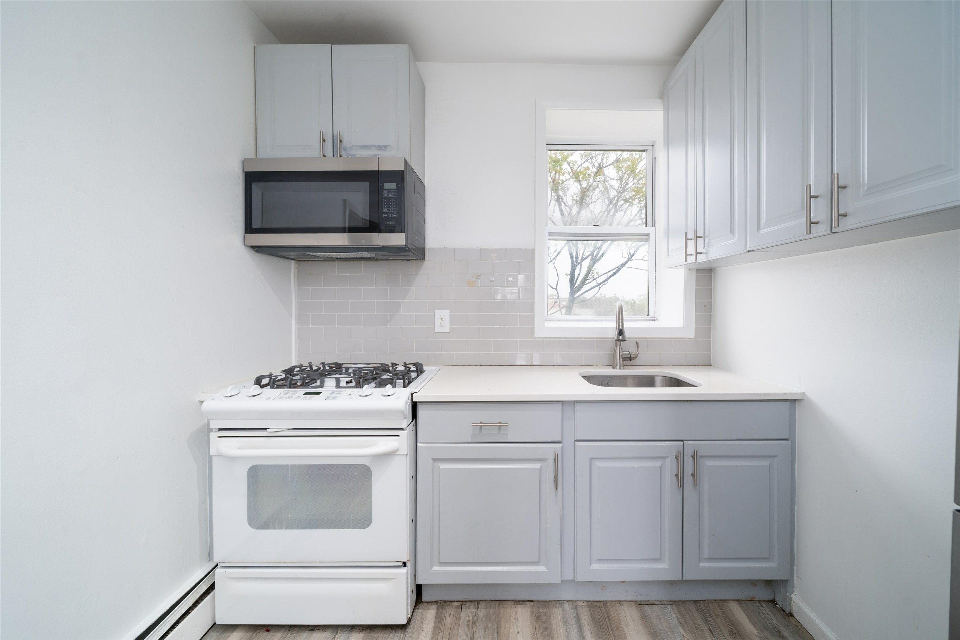 Property Photo: 310 Paterson Plank Rd 5 NJ 07087