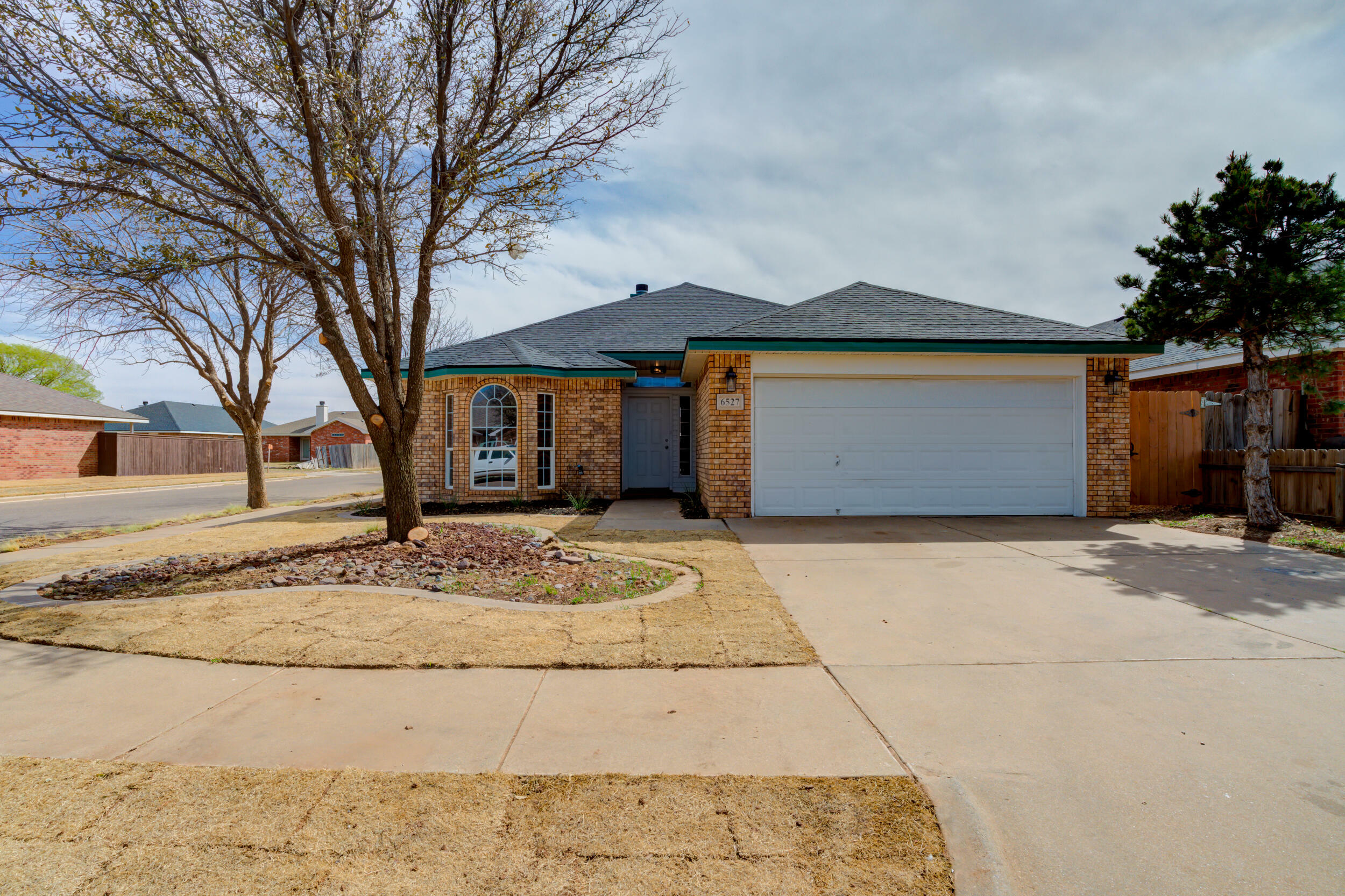 Property Photo: 6527 87th Street TX 79424