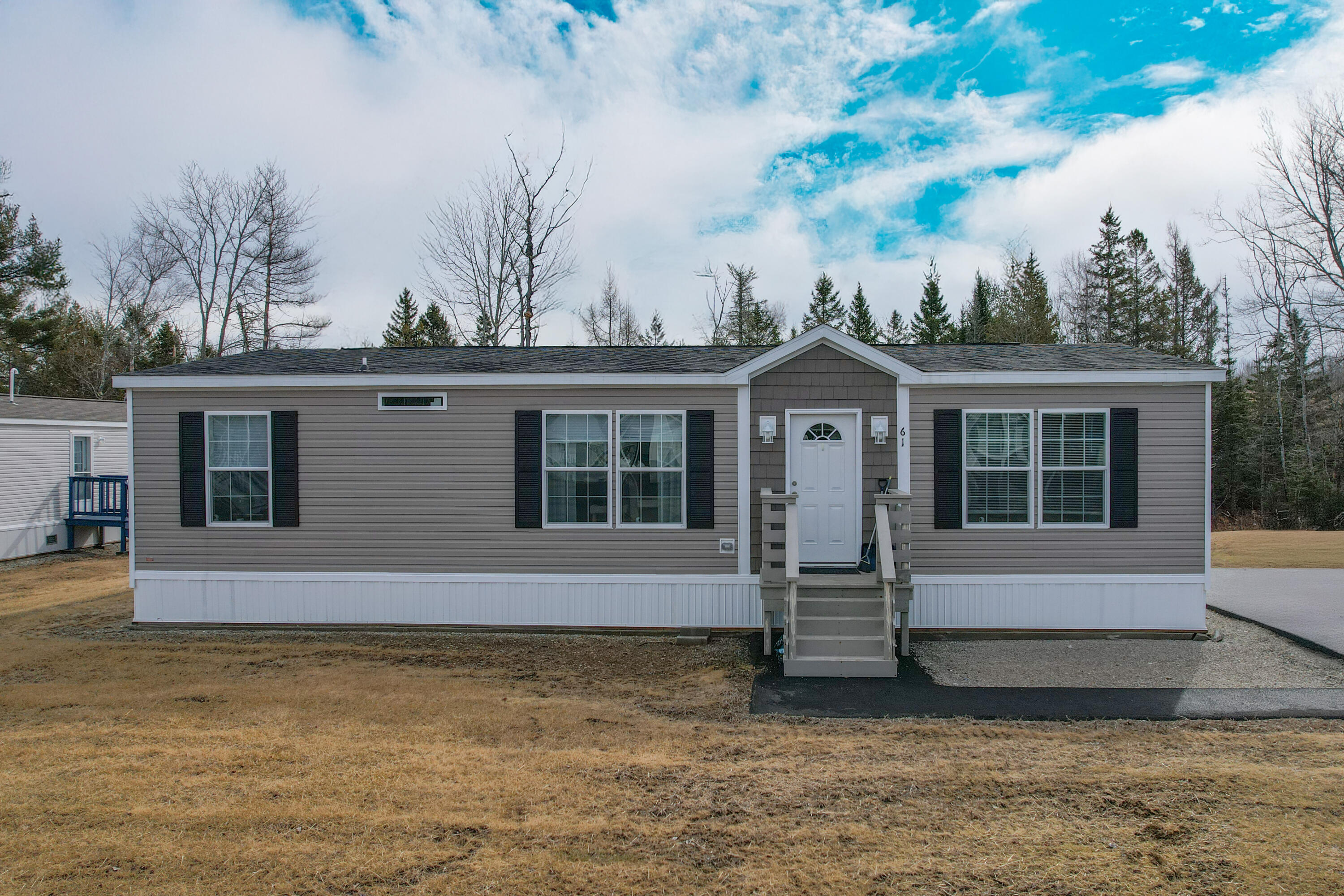 Property Photo:  61 Baxter Boulevard  ME 04416 
