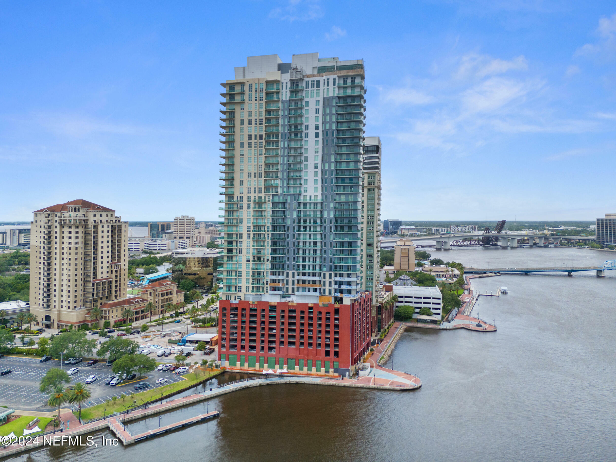 1431 Riverplace Boulevard 2105  Jacksonville FL 32207 photo