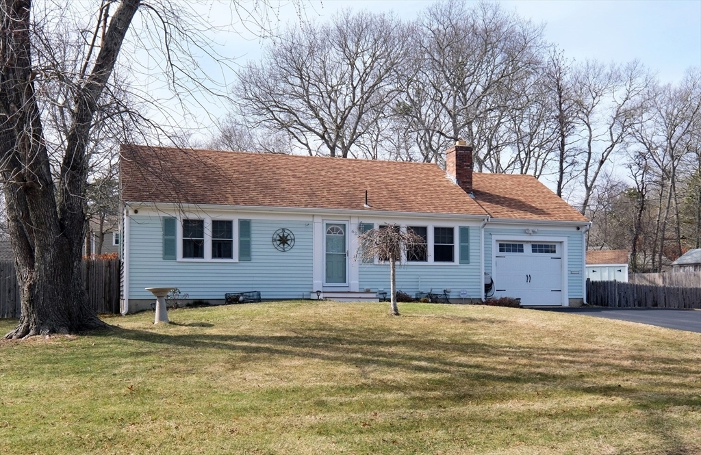 Property Photo: 62 Hamden Cir MA 02601