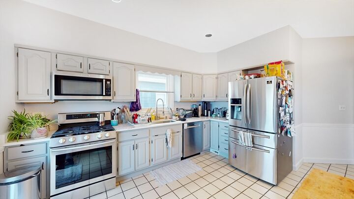 Property Photo:  185-187 School St  MA 02145 