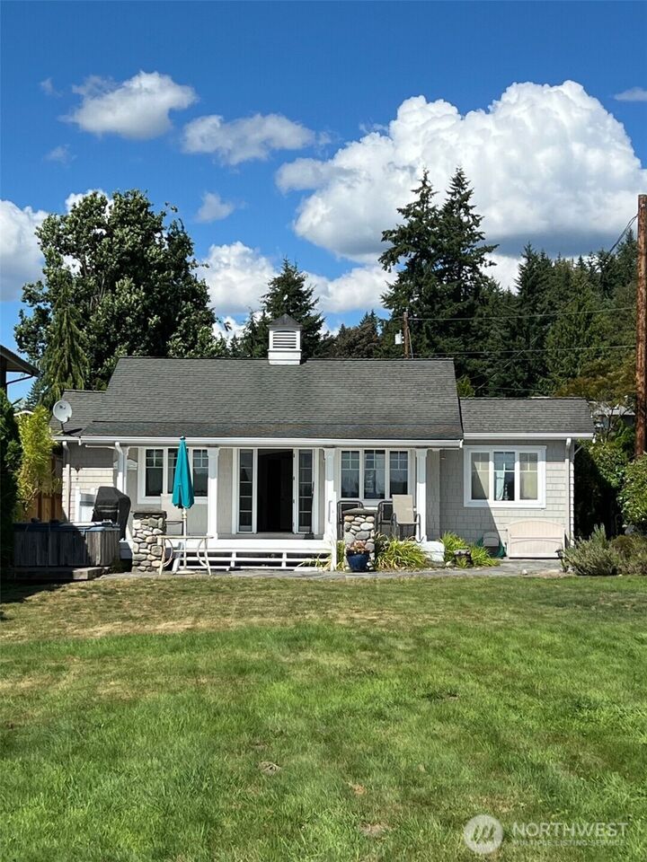 Property Photo:  10508  Sandy Beach Drive  WA 98258 