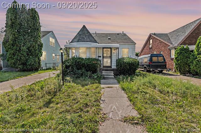 5291 Farmbrook Street  Detroit MI 48224 photo