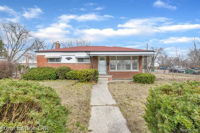 27418 Maplewood  Street  Garden City MI 48135 photo