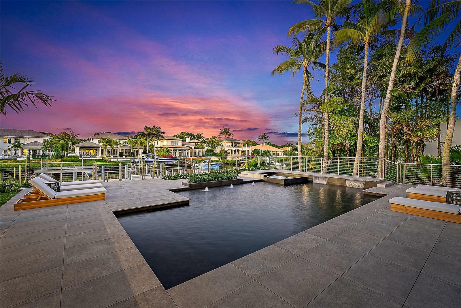 Property Photo: 126 Quayside Dr FL 33477