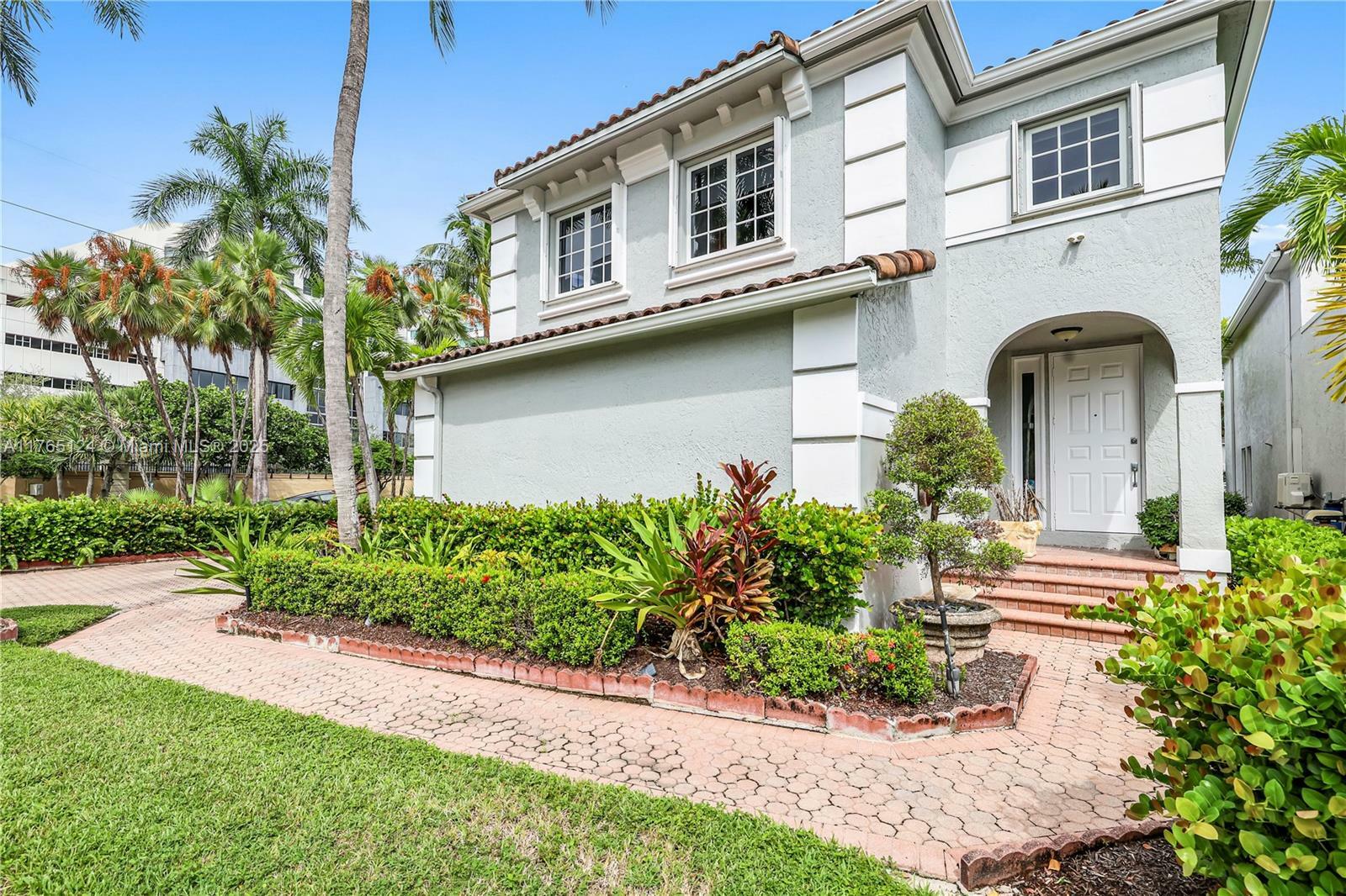 3015 NE 208th St  Aventura FL 33180 photo