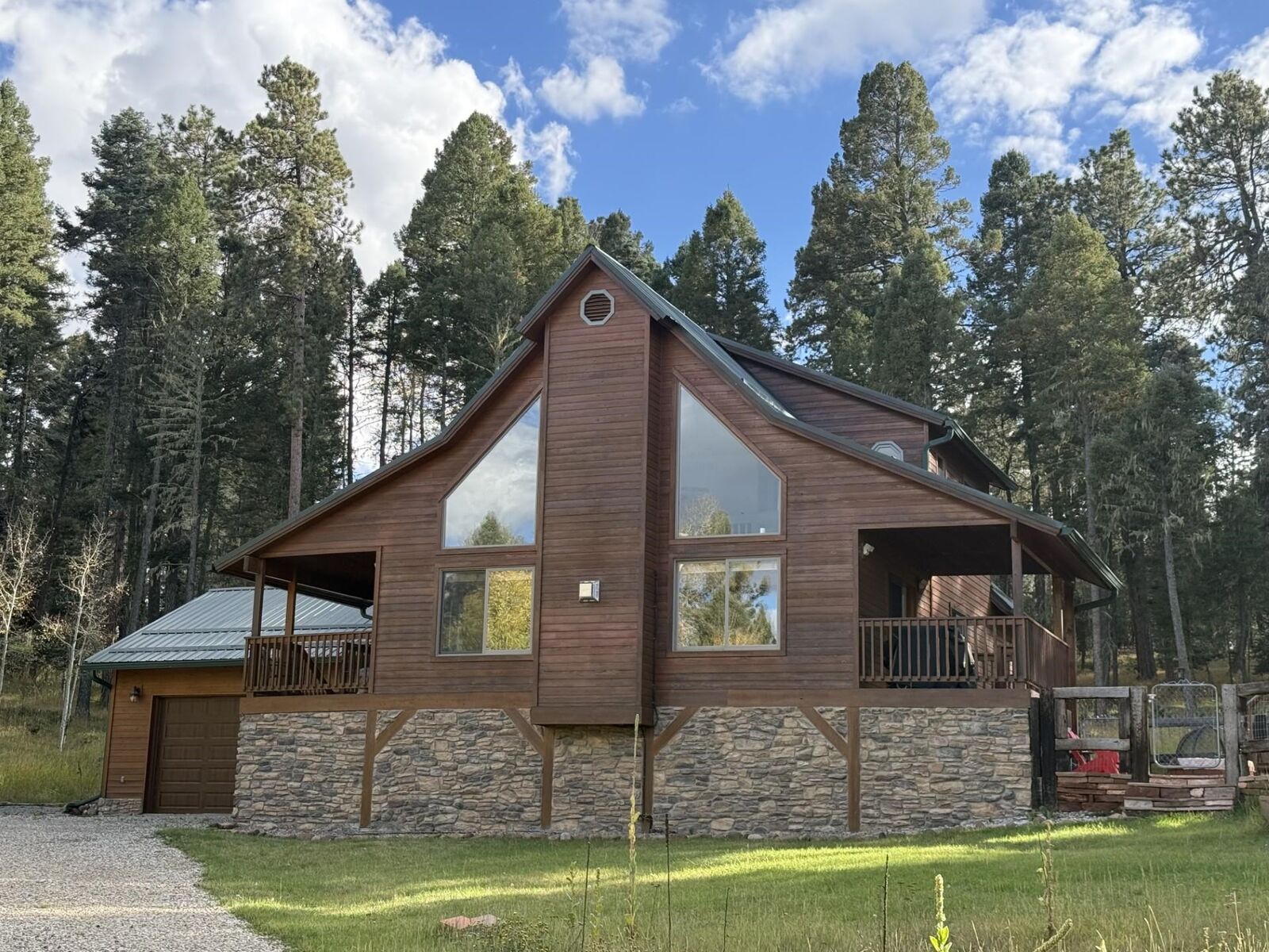 Property Photo:  65 Via Del Rey  NM 87710-0000 