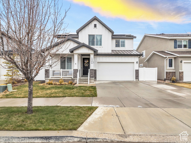 Property Photo: 12206 S Croyden Ln W 5300 UT 84096