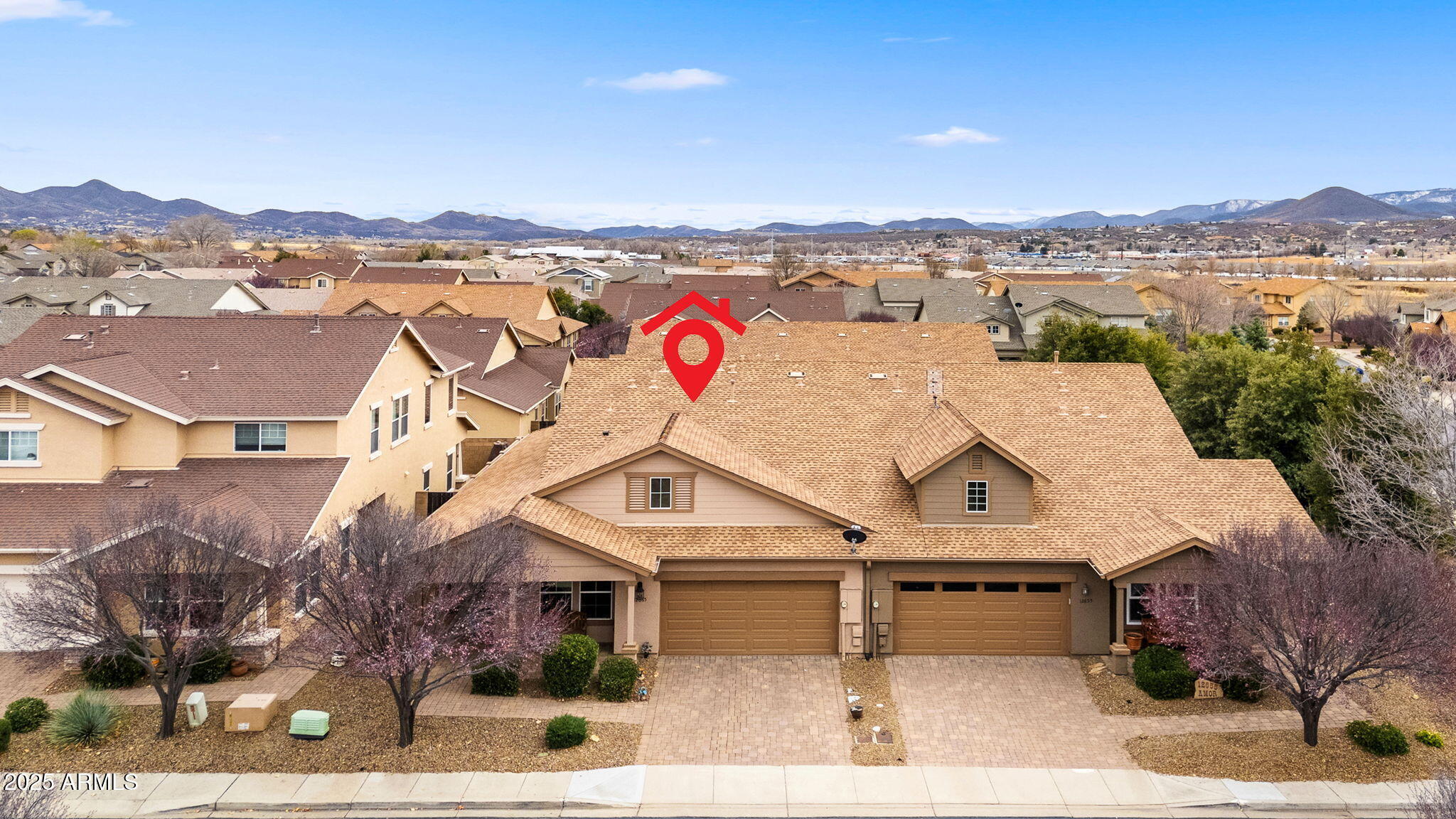 Property Photo: 12665 E Amor Street AZ 86327