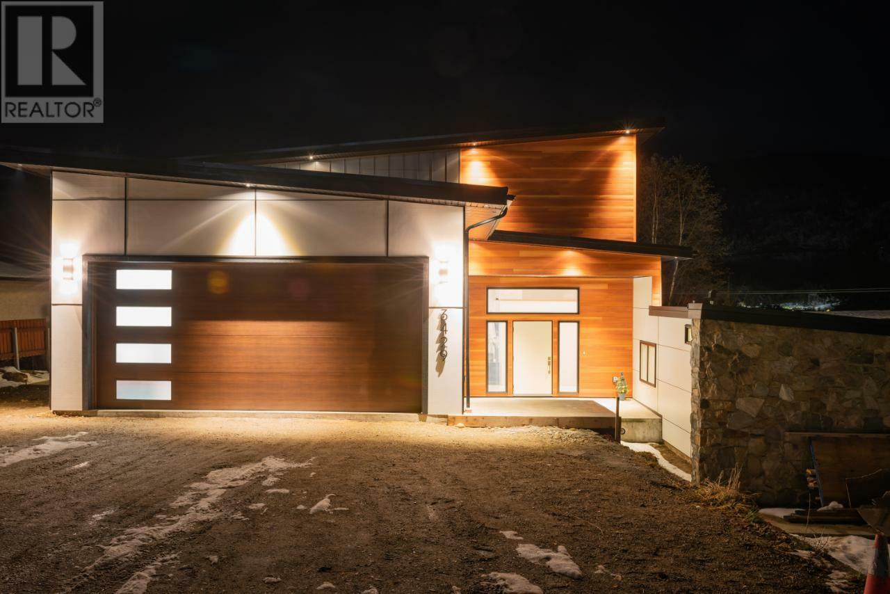 Property Photo: 3429 8th Avenue BC V1N 4L1