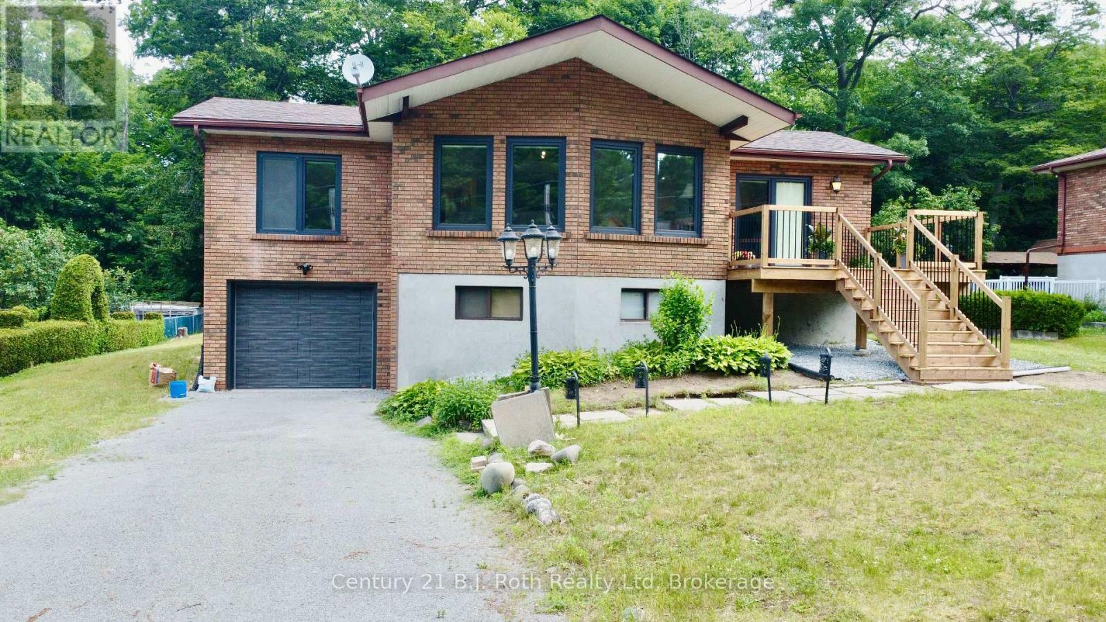 26 Glen Cedar Drive  Tiny ON L9M 0H8 photo