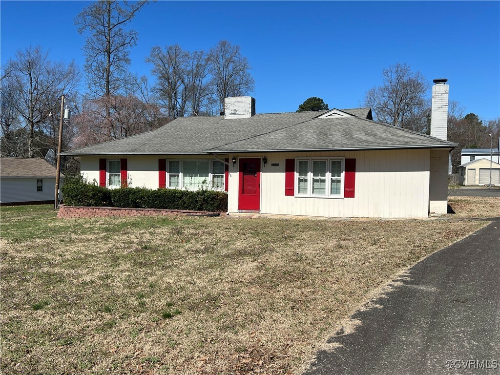 Property Photo: 8226 Windsor Drive VA 23111