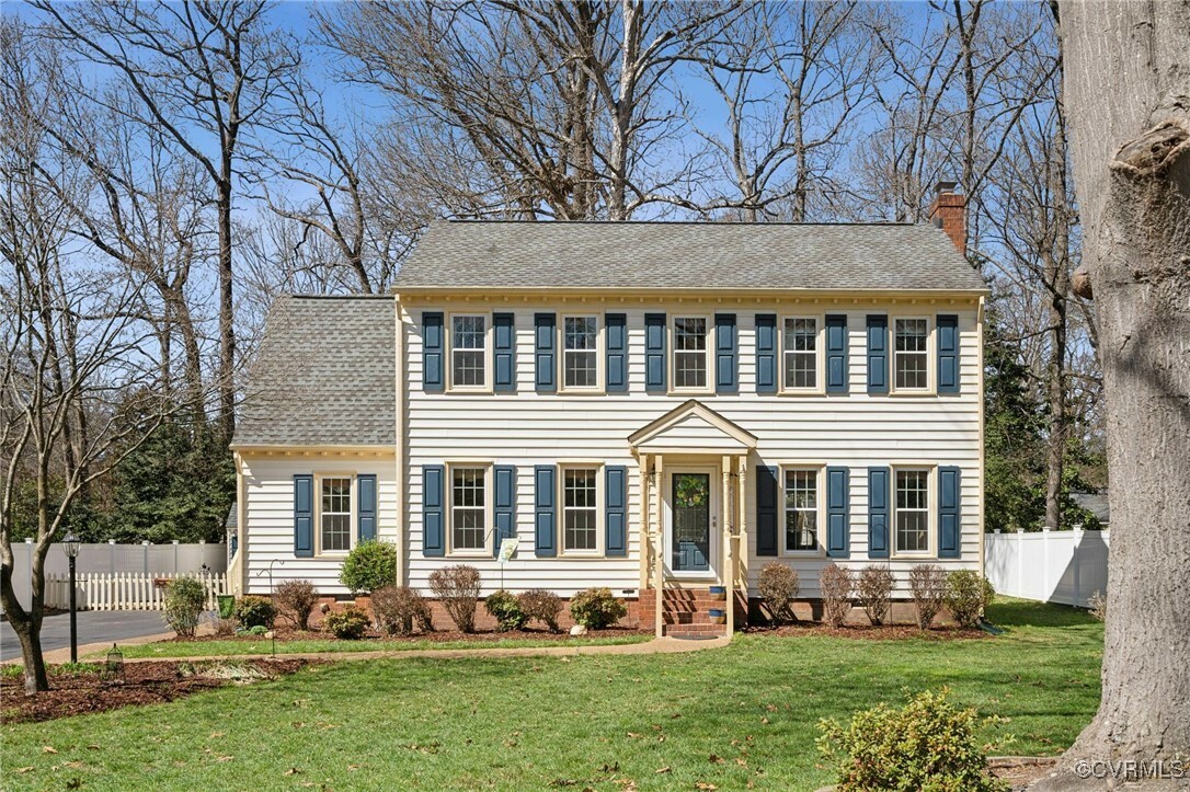 Property Photo: 10326 Glen Oaks Drive VA 23831
