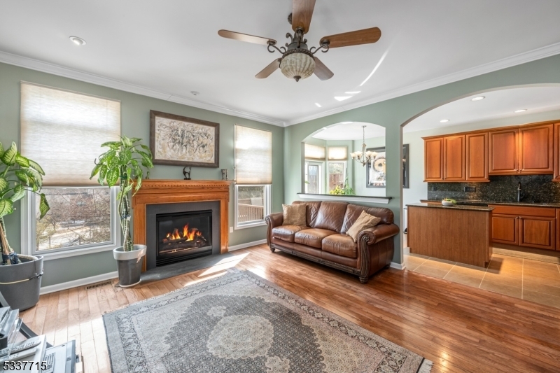 59 Chestnut Ct  Cedar Grove Twp. NJ 07009 photo