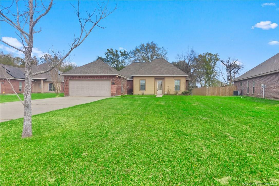 Property Photo: 2633 N Addison Loop LA 70607