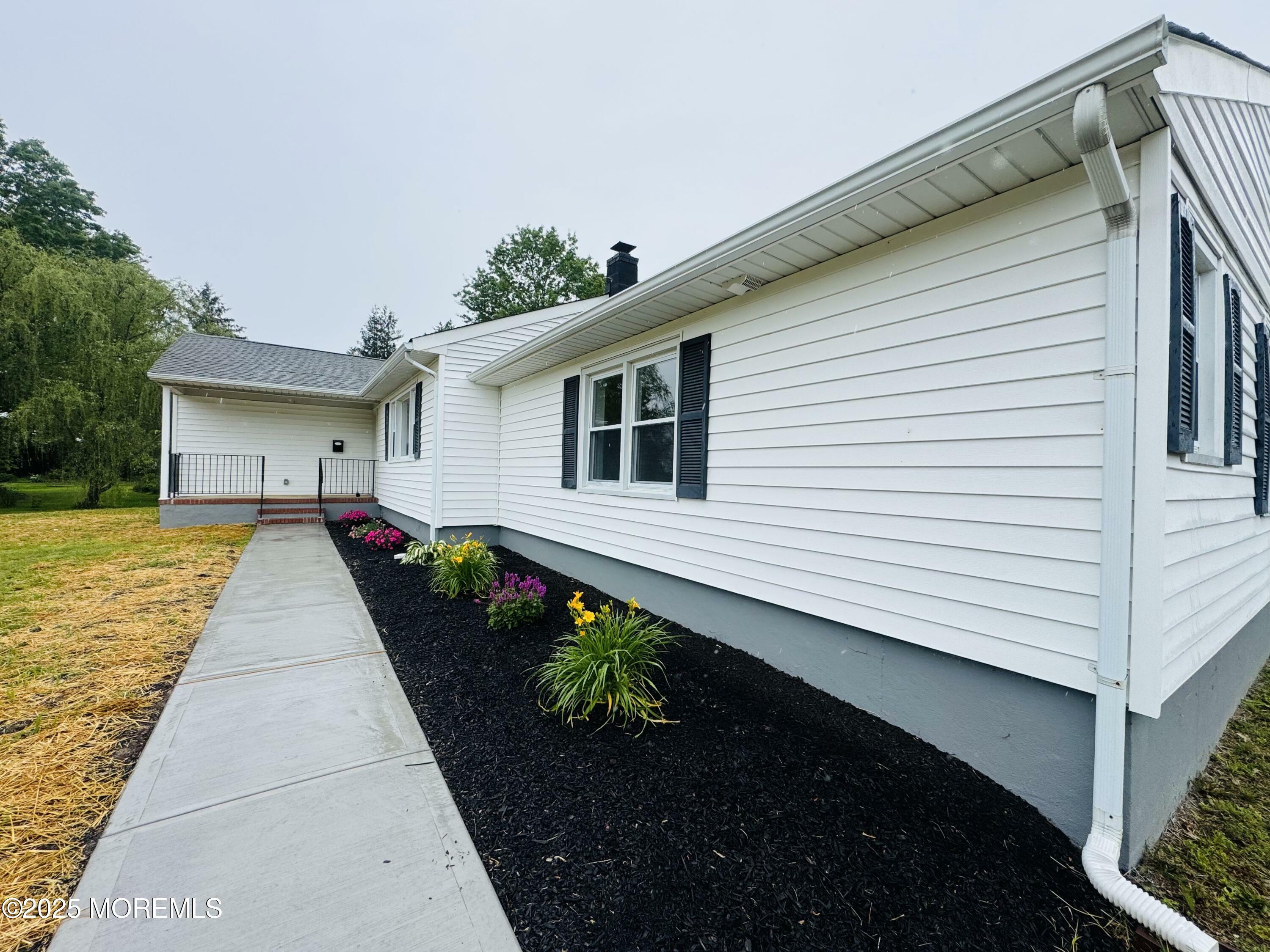 Property Photo: 776 Elton Adelphia Road NJ 07728