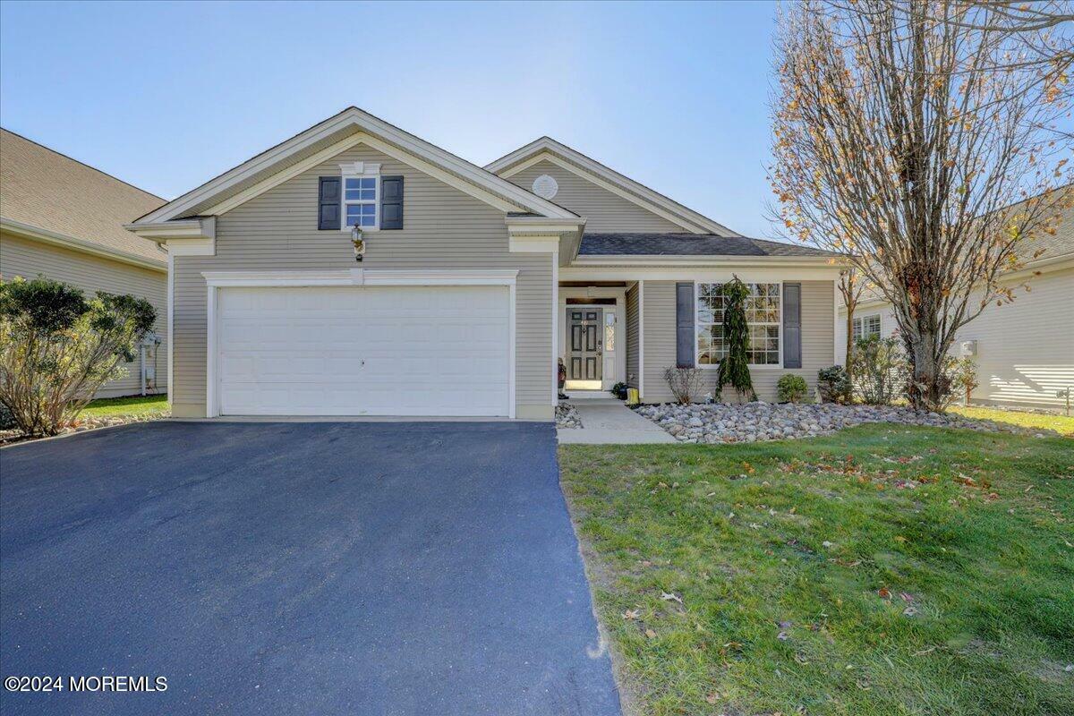 Property Photo: 481 Huntington Drive NJ 08527