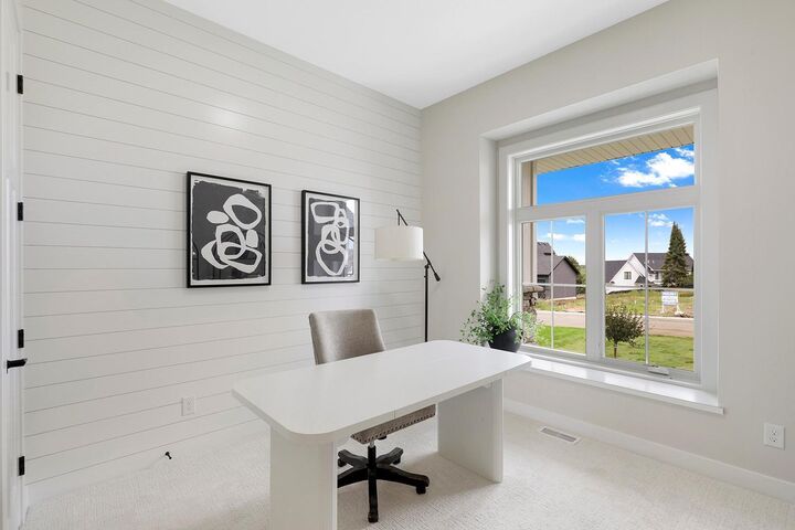 Property Photo:  4939 Parkside Circle  MN 55123 