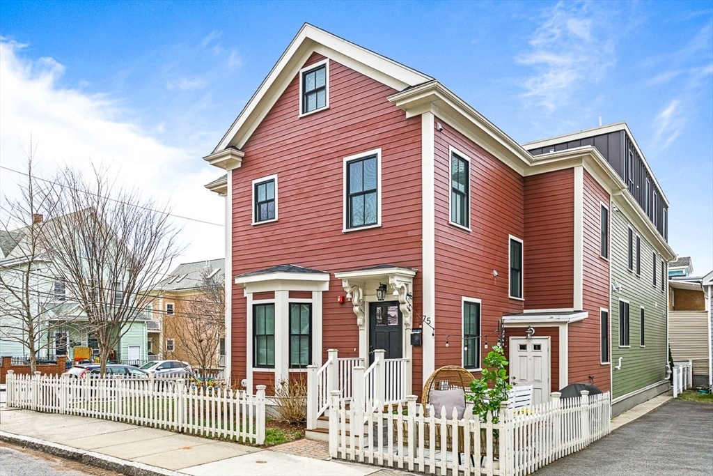 Property Photo: 75 Rush St 3 MA 02145
