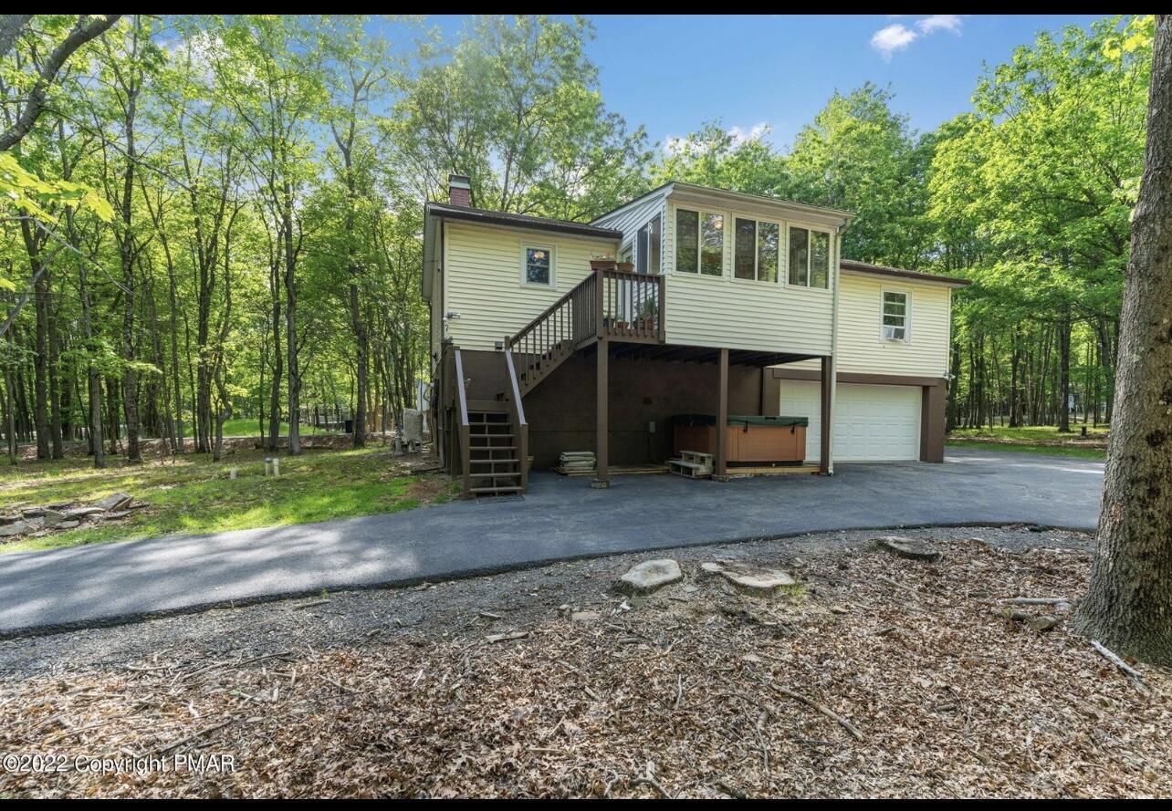 Property Photo:  148 Sycamore Circle  PA 18210 