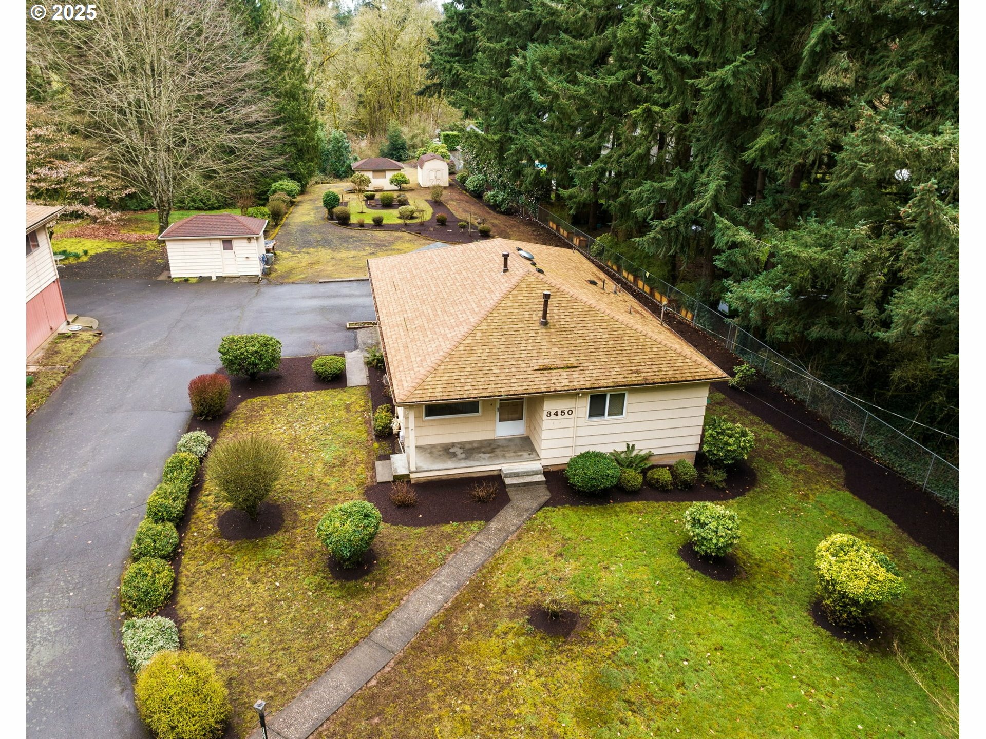 Property Photo: 3450 Childs Rd OR 97034