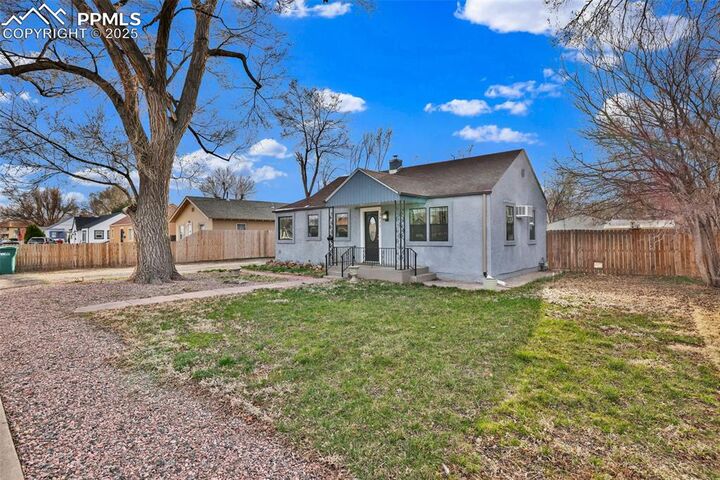 Property Photo: 2411 Wyoming Avenue CO 81004