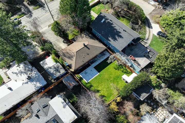 Property Photo:  5112 SW Charlestown Street  WA 98116 