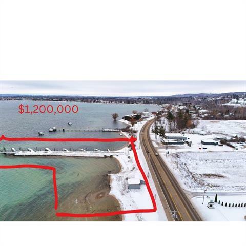 Property Photo: 13336 S West Bay Shore MI 49684