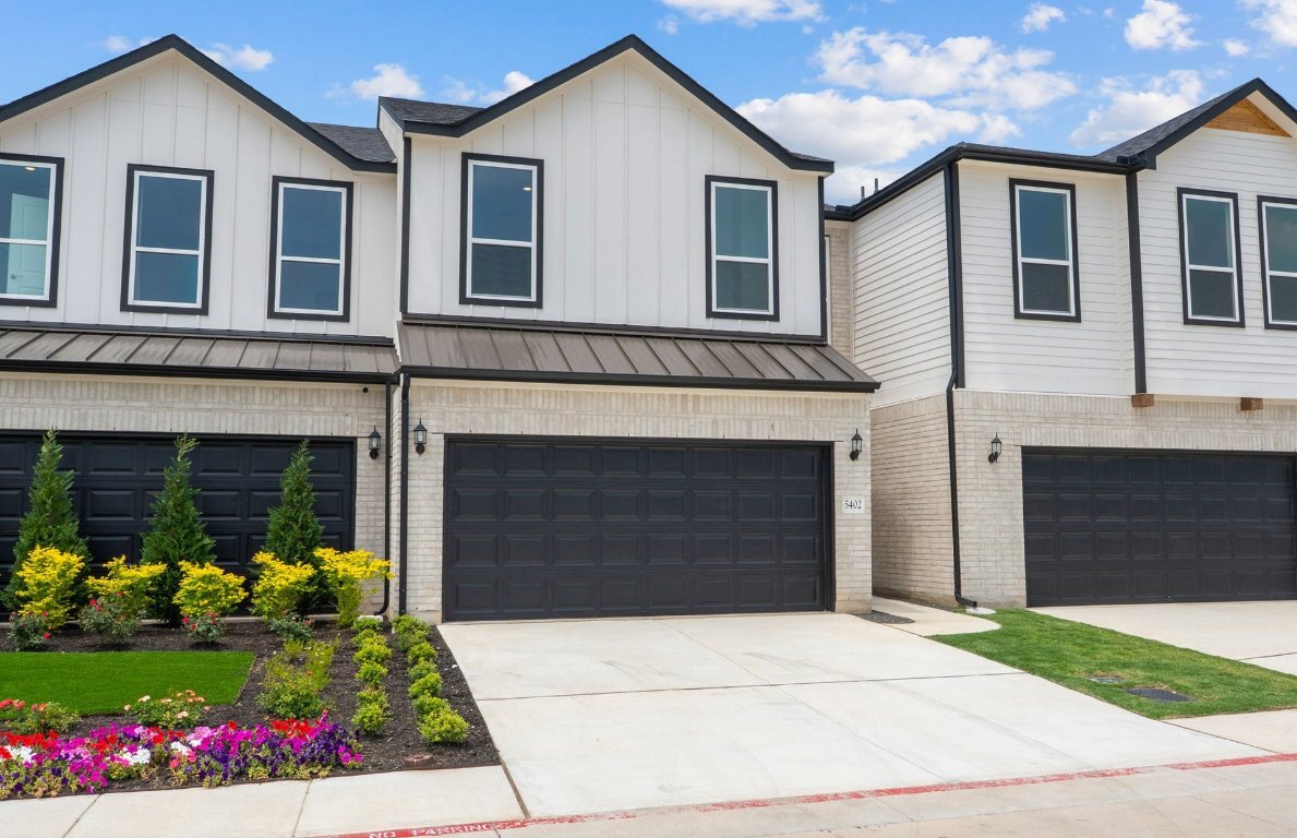 Property Photo: 1955 Settlers Glen Drive 5402 TX 78665