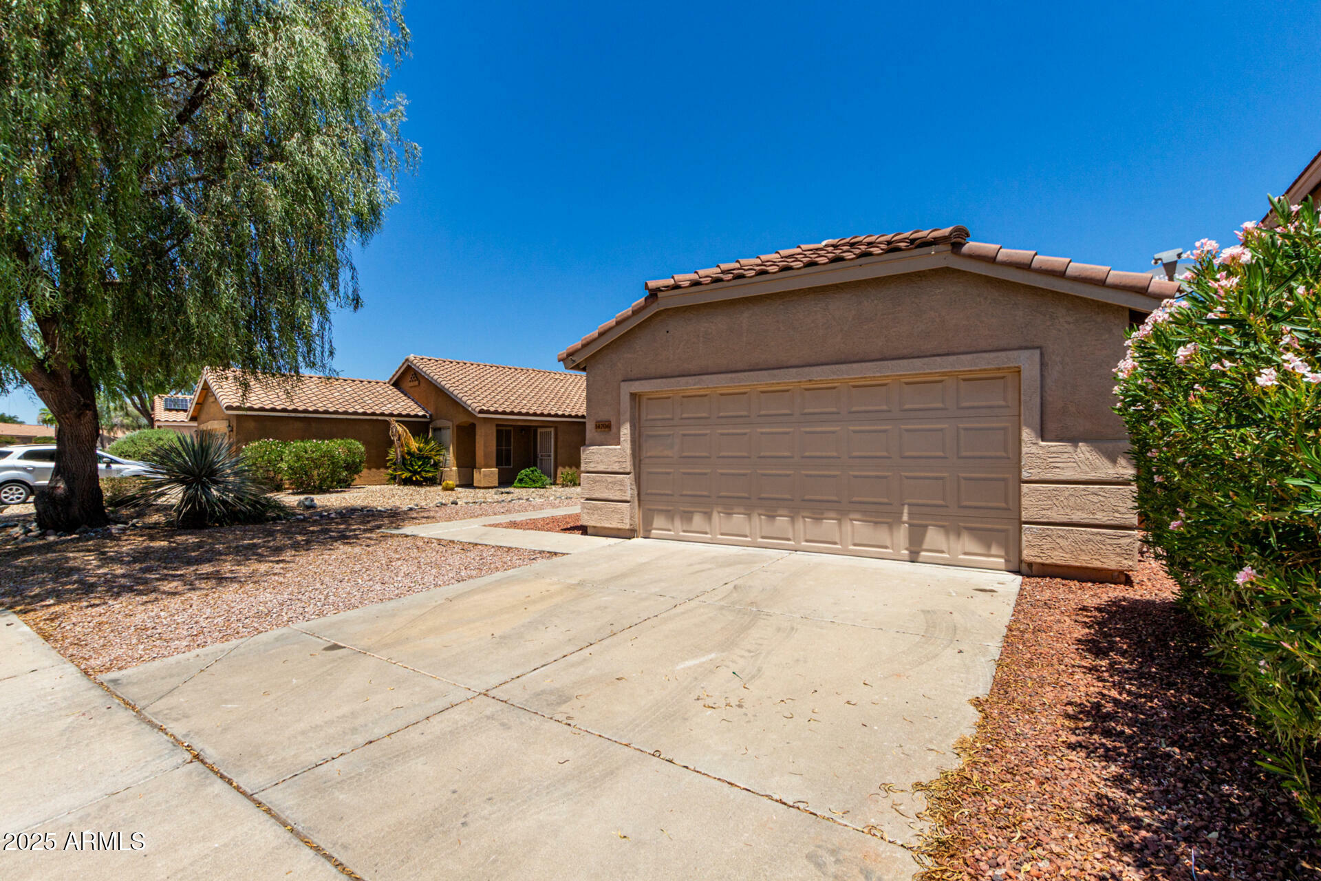 Property Photo: 14706 W Ely Drive AZ 85374