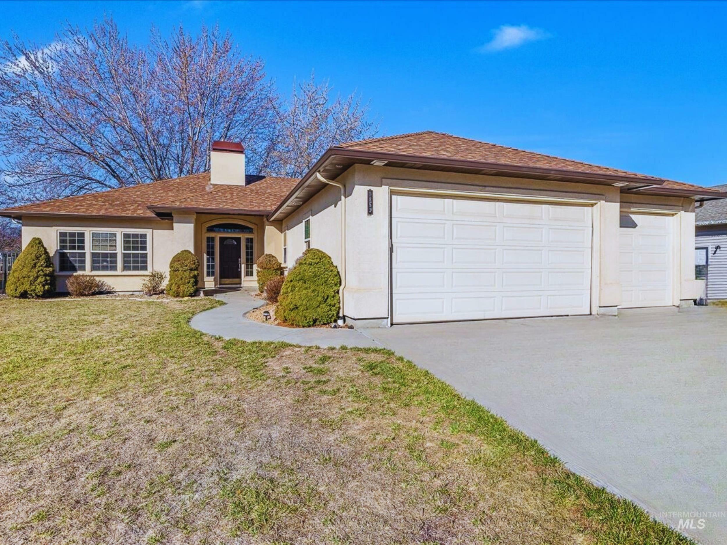 Property Photo: 1853 S Blacksmith Pl ID 83642