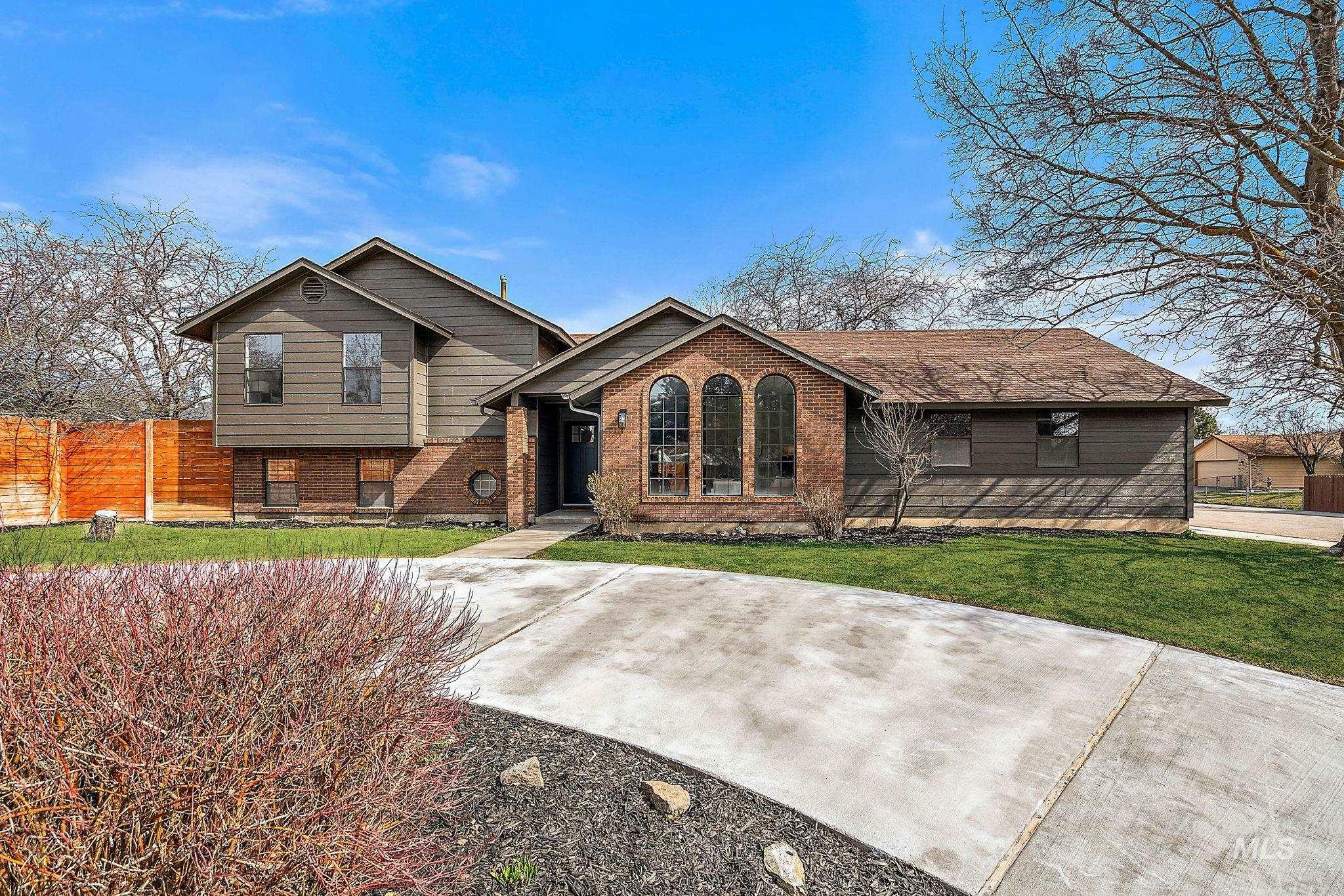 Property Photo: 598 S Wickham Fen Way ID 83709